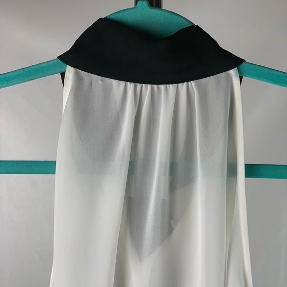 Parker white & black sleeveless - Picture 10 of 10